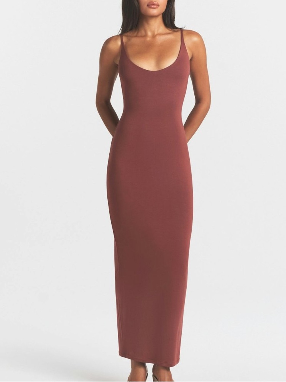 SKIMS SMOOTH LAYERS SCOOP NECK LONG DRESS IN HENNA M
